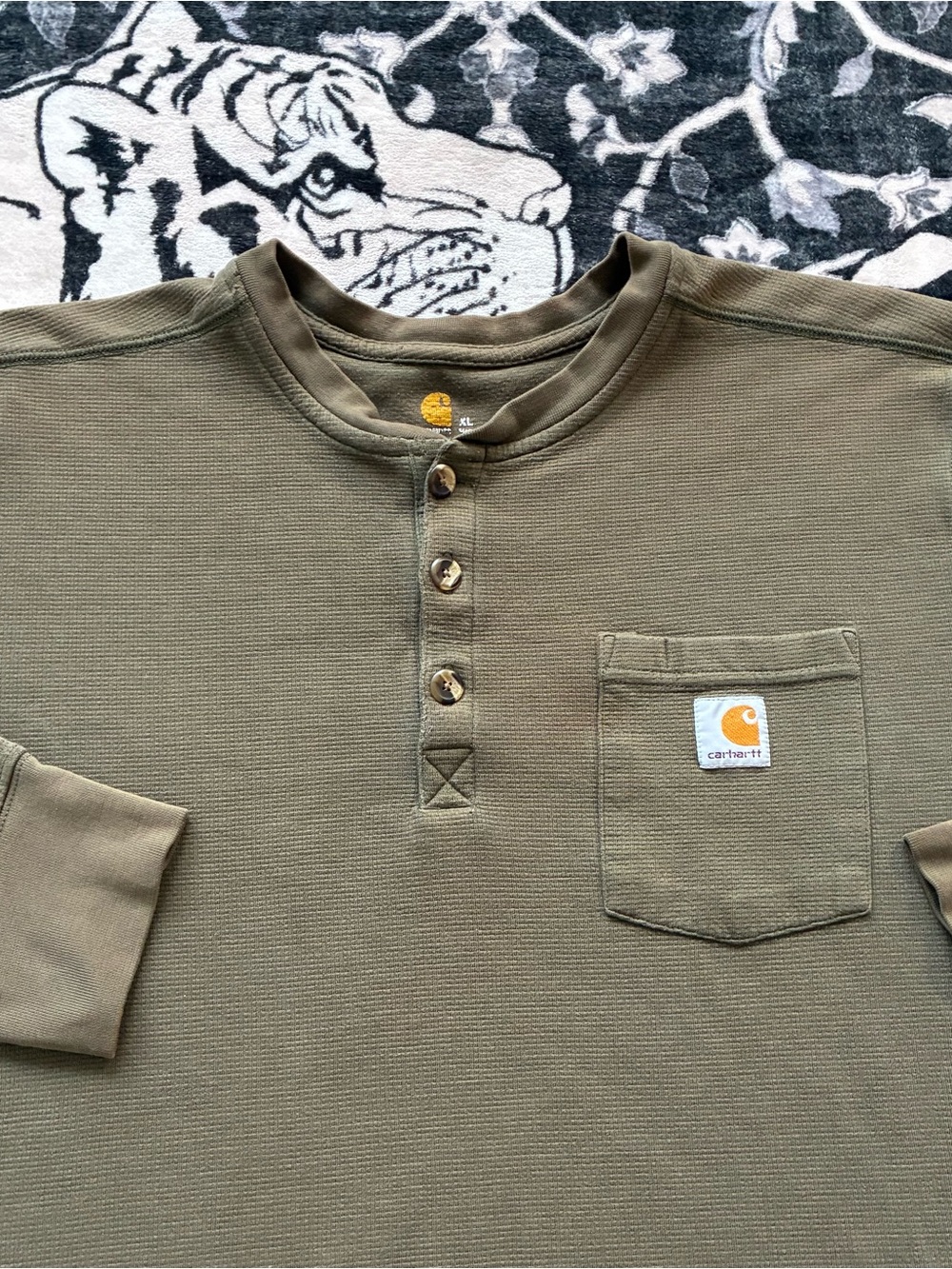 000 - CARHARTT OLIVE GREEN THERMAL STYLE LONG SLEEVE SHIRT